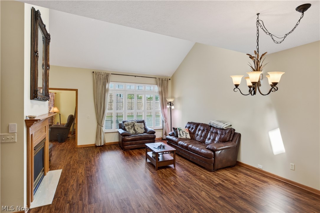 801 Gardenstone Circle Tallmadge OH 44278