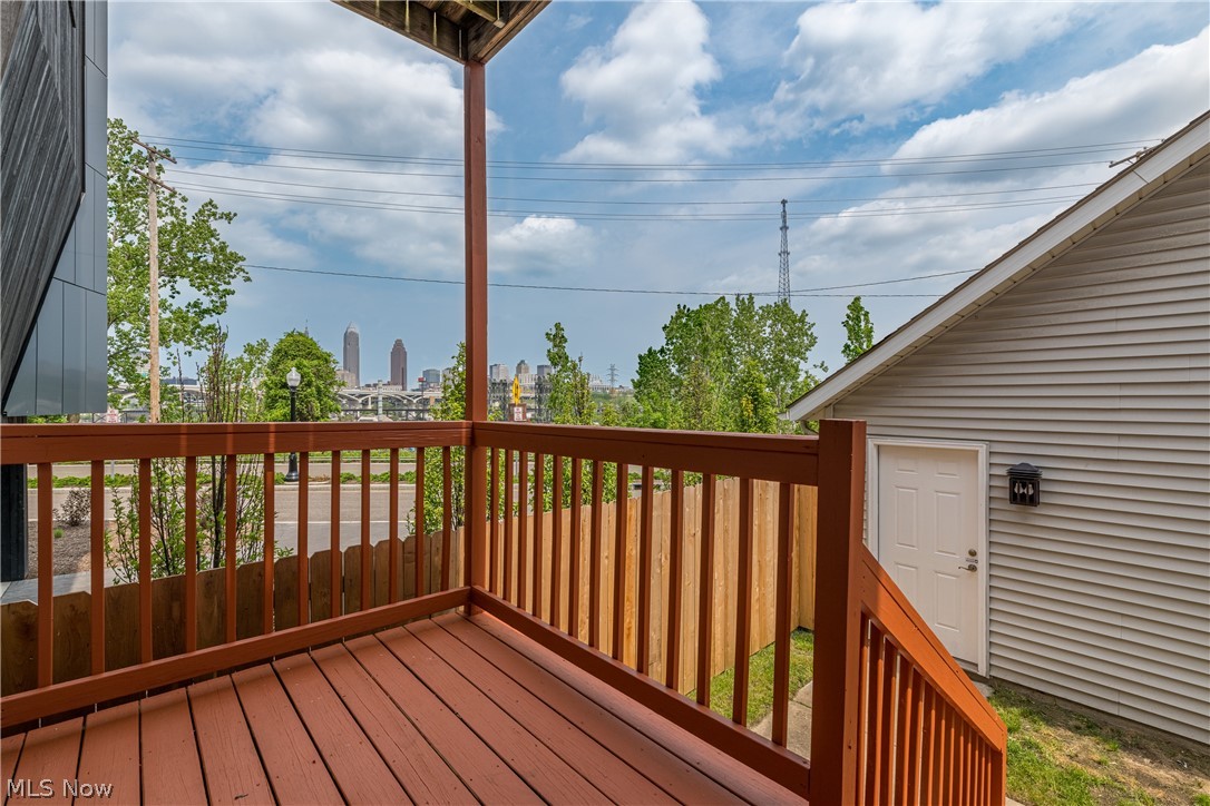 2135 W 6th Street Cleveland OH 44113