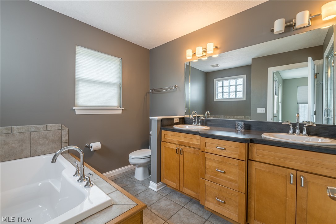 2135 W 6th Street Cleveland OH 44113