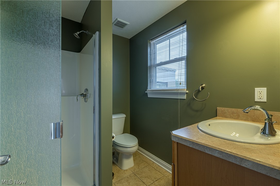 2135 W 6th Street Cleveland OH 44113