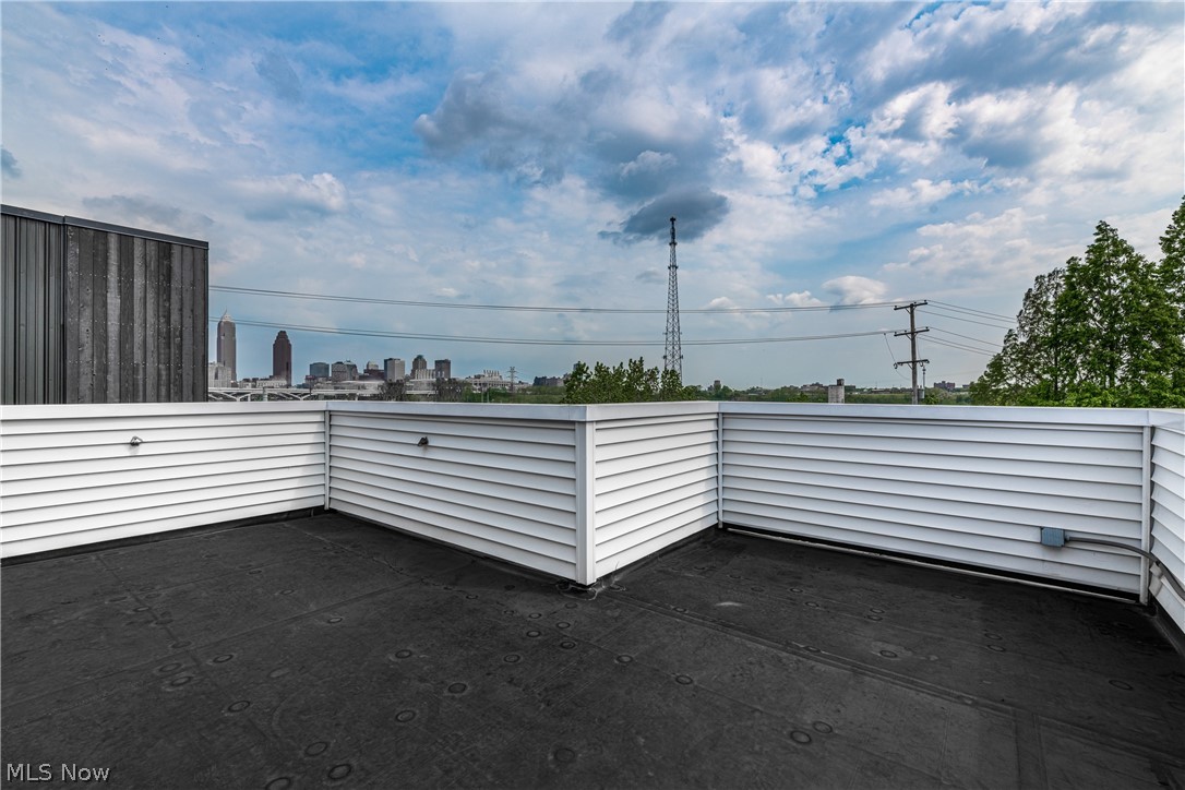 2135 W 6th Street Cleveland OH 44113