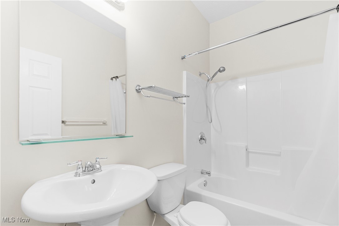 1338 W 54 Street Cleveland OH 44102