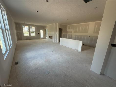 2073 Glenmont Drive Brunswick OH 44212