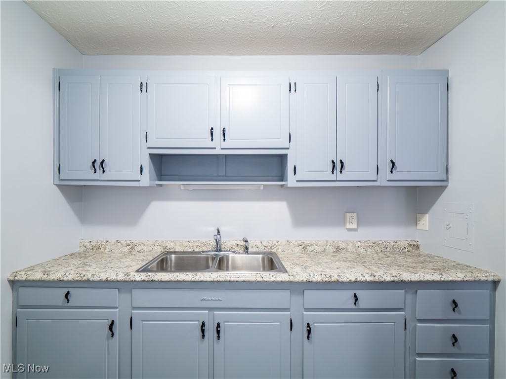 216 Moore Road Avon Lake OH 44012