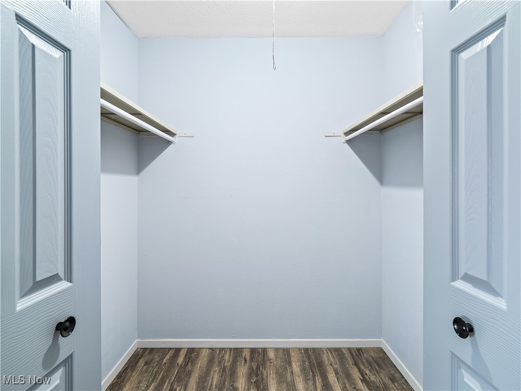 216 Moore Road Avon Lake OH 44012