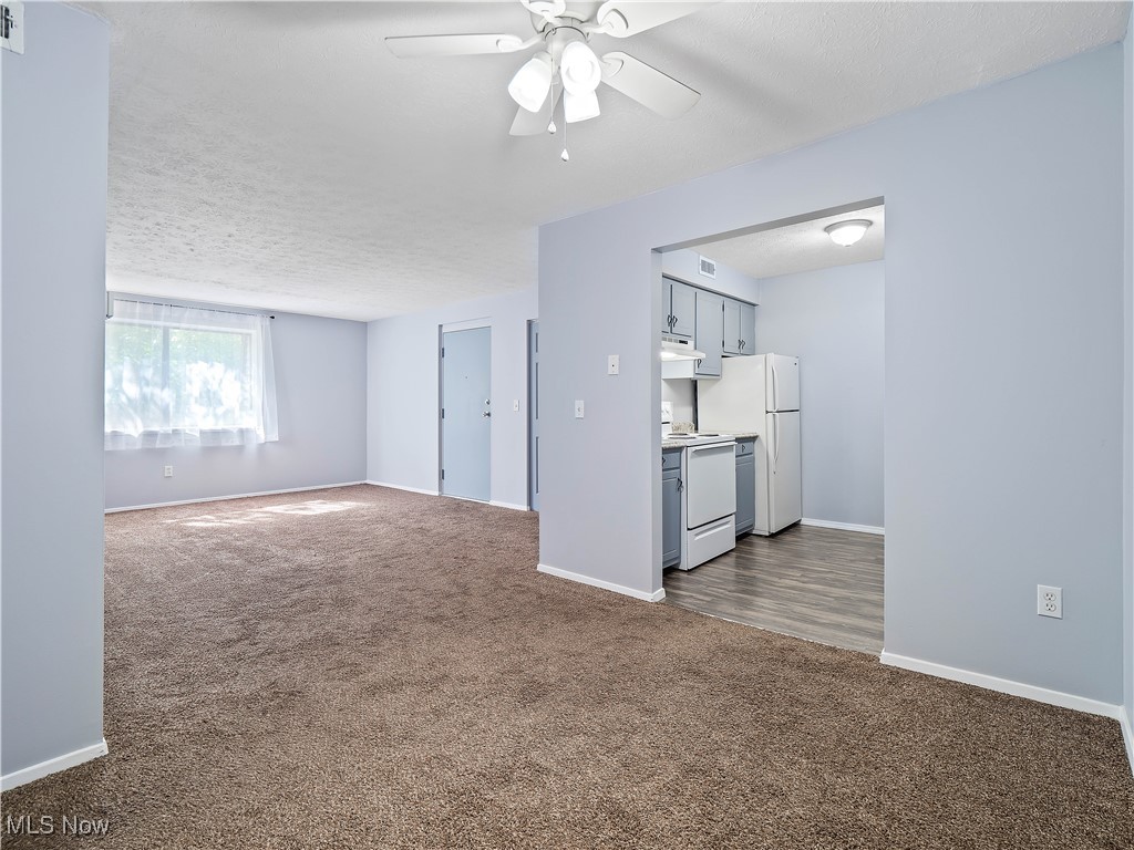 216 Moore Road Avon Lake OH 44012