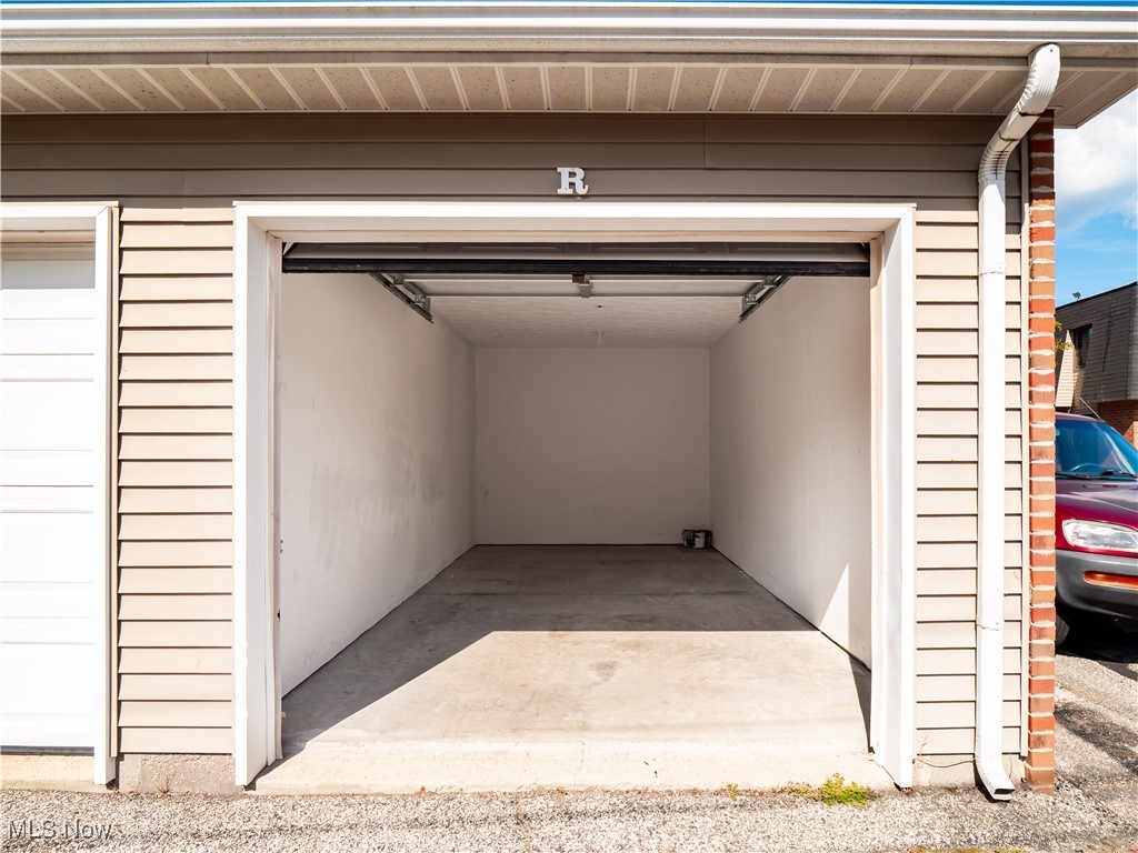 216 Moore Road Avon Lake OH 44012