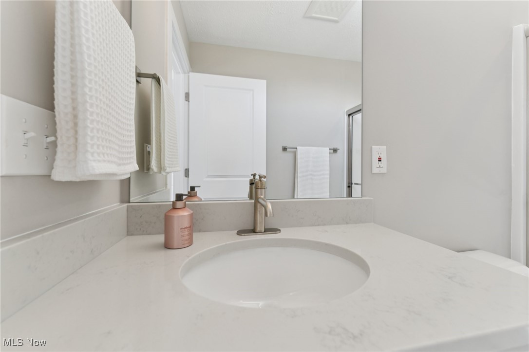 7 Mosaic Court University Heights OH 44118