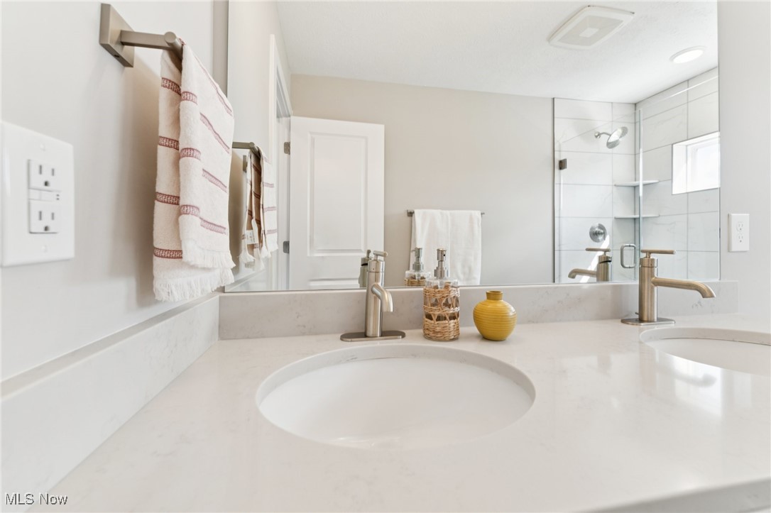 7 Mosaic Court University Heights OH 44118