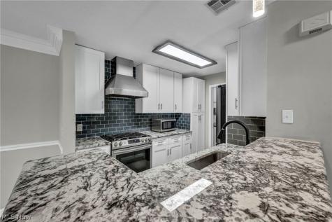 29832 Lenox Drive Westlake OH 44145
