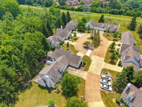 7555 Chandler Court Northfield OH 44067