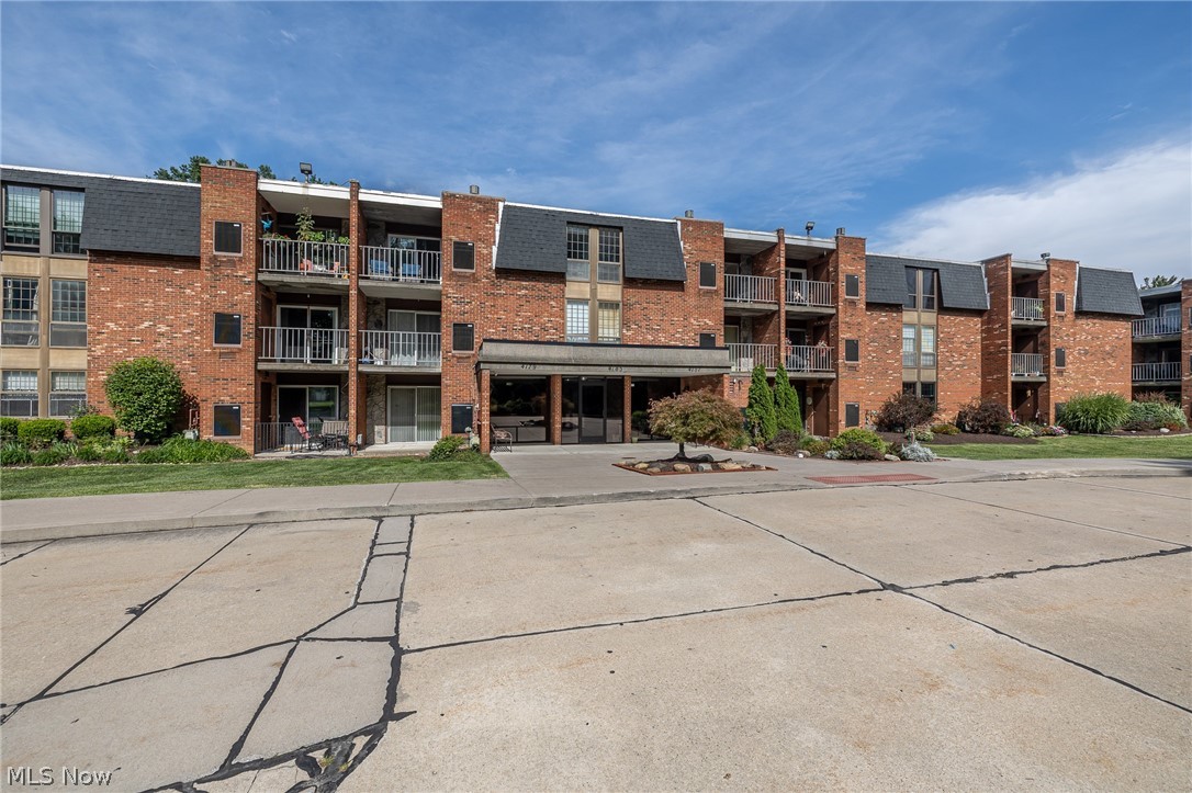 4179 Columbia Road North Olmsted OH 44070