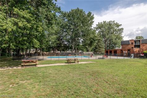 4179 Columbia Road North Olmsted OH 44070