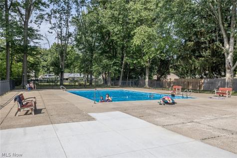 4179 Columbia Road North Olmsted OH 44070