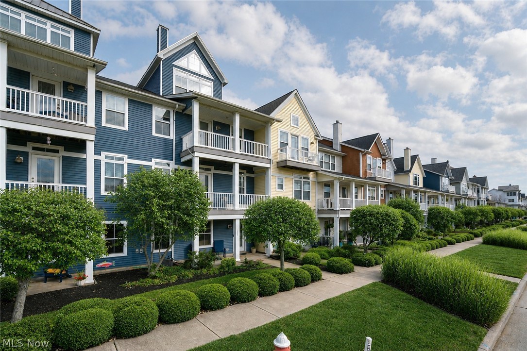 323 California Avenue Lorain OH 44052