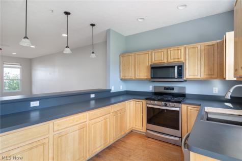 323 California Avenue Lorain OH 44052