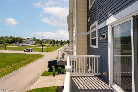 323 California Avenue Lorain OH 44052