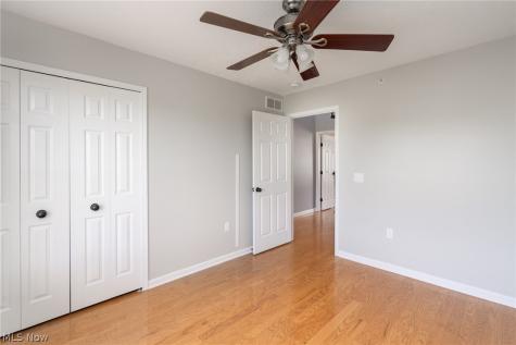 323 California Avenue Lorain OH 44052