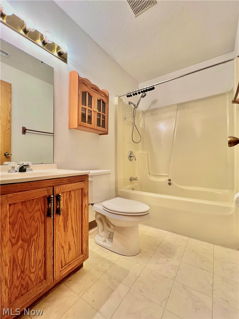 620 Topaz Lane Brunswick OH 44212