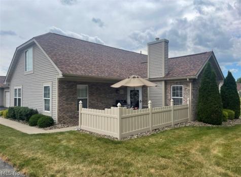 695 E Western Reserve Road Youngstown OH 44514