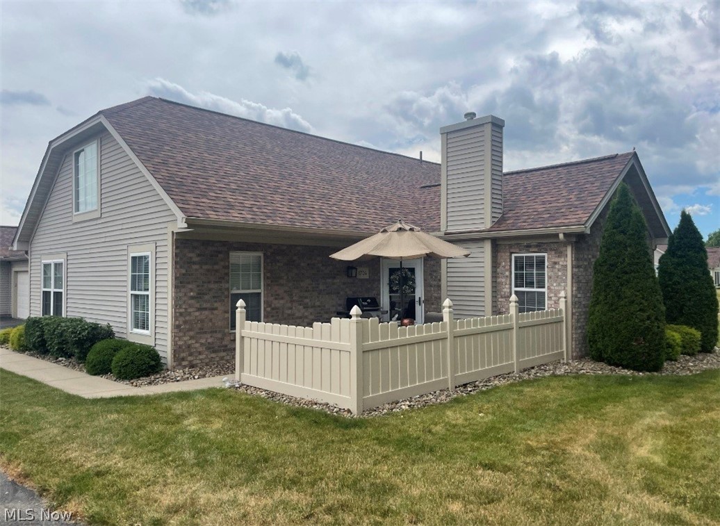 695 E Western Reserve Road Youngstown OH 44514