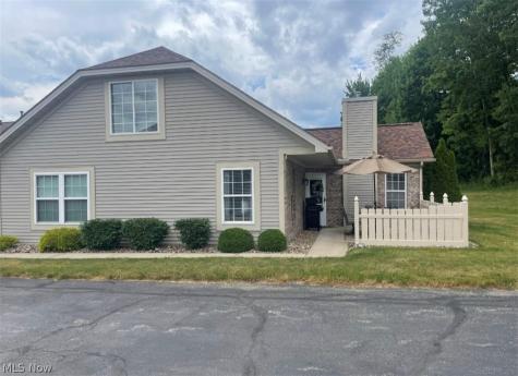 695 E Western Reserve Road Youngstown OH 44514
