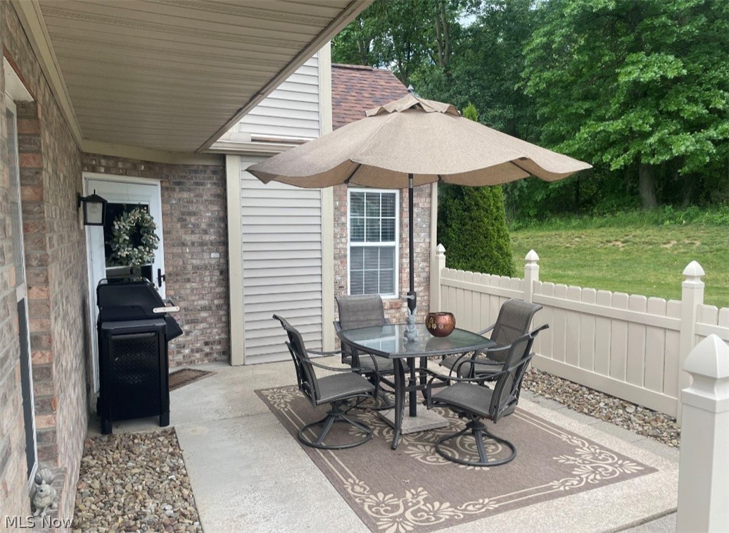 695 E Western Reserve Road Youngstown OH 44514