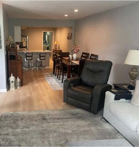 695 E Western Reserve Road Youngstown OH 44514