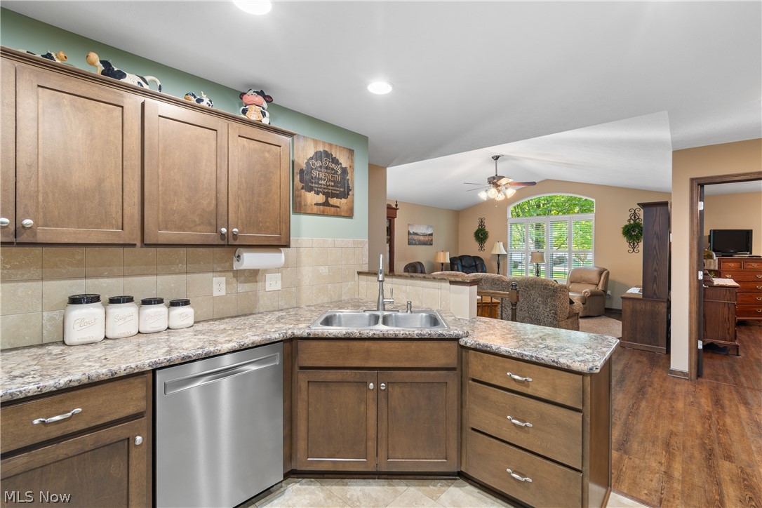 257 Woodbury Circle Dalton OH 44618