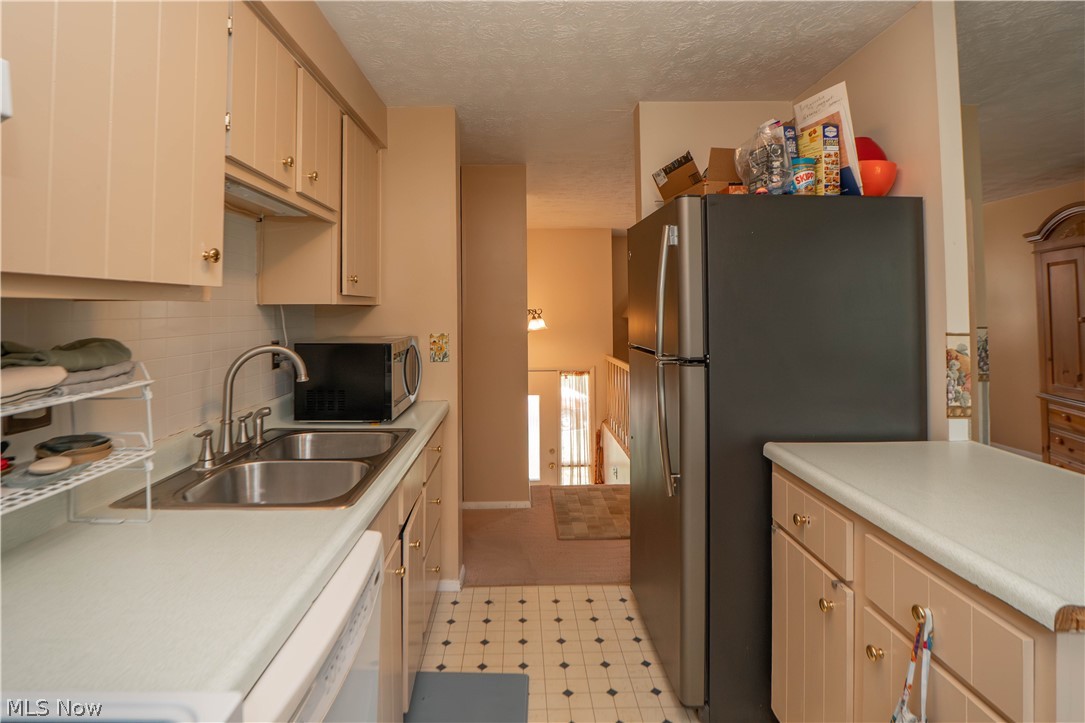 1744 Oak Trail Street NE Massillon OH 44646