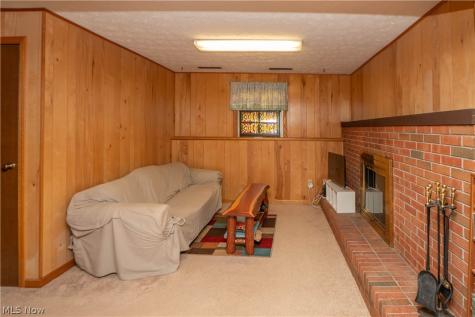 1744 Oak Trail Street NE Massillon OH 44646