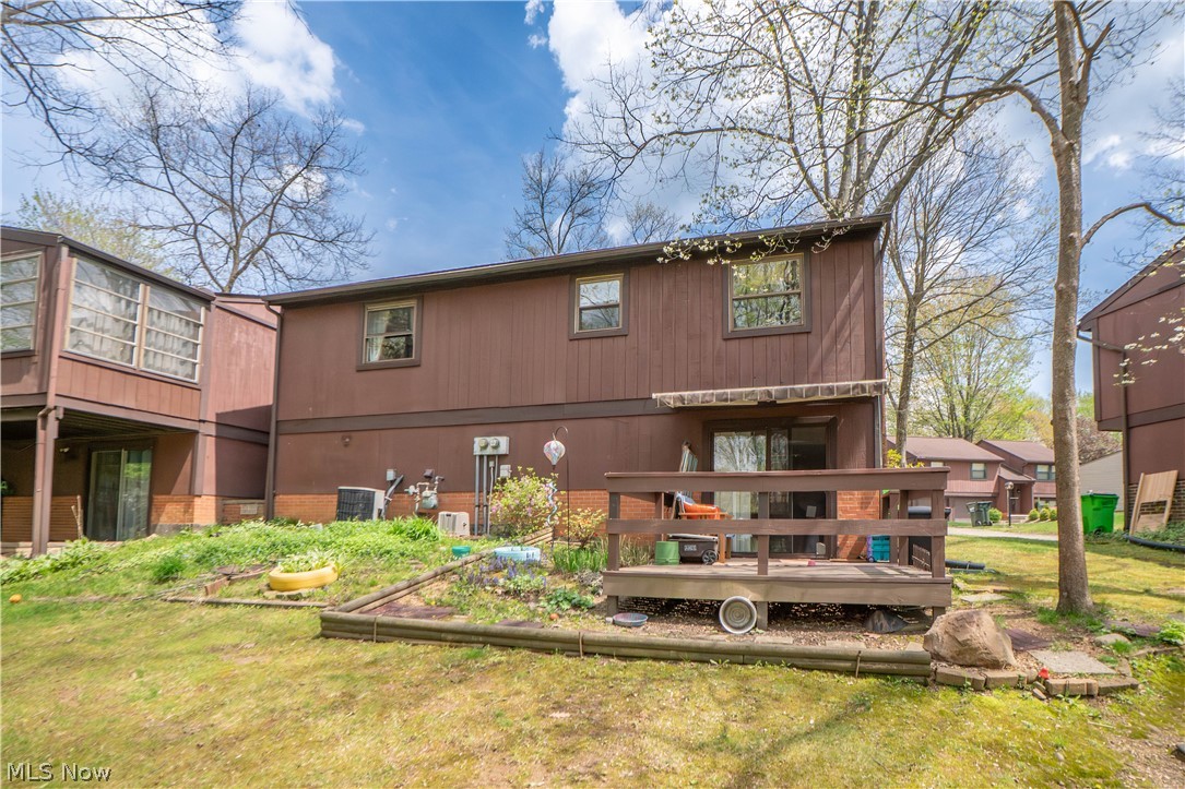 1744 Oak Trail Street NE Massillon OH 44646