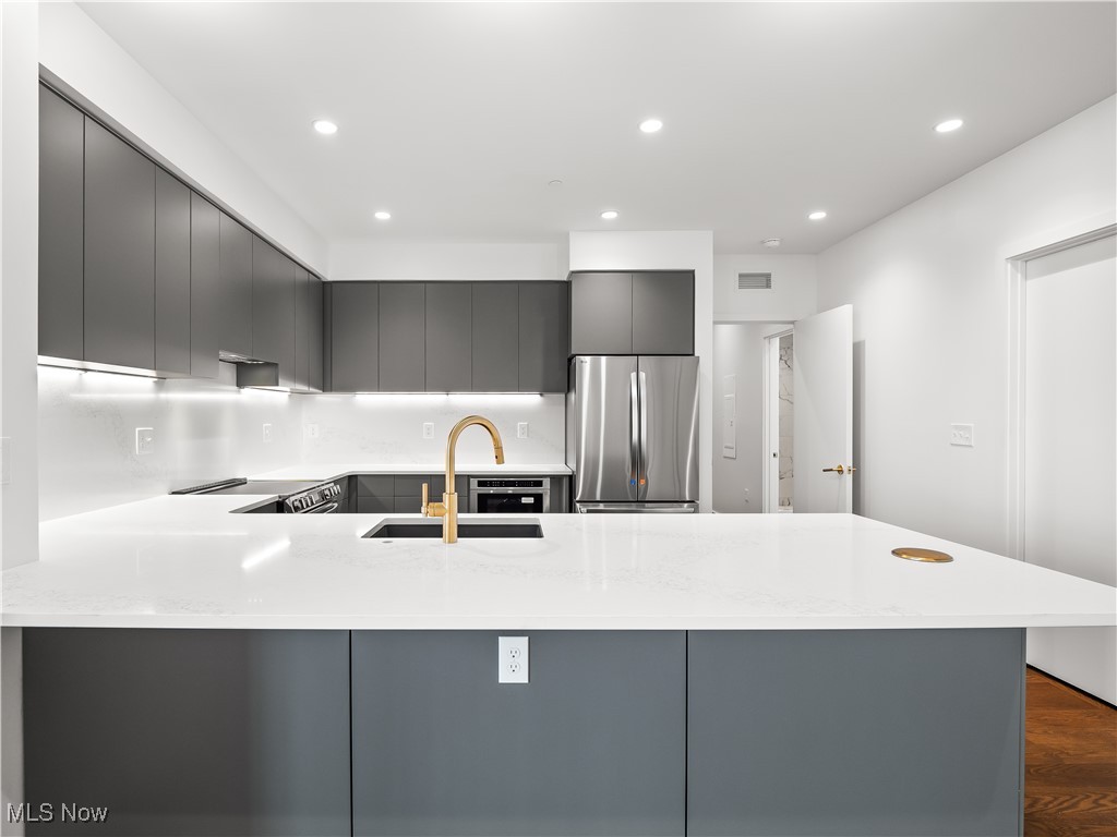 629 Euclid Avenue Cleveland OH 44114