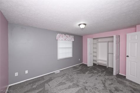 1033 Sunhaven Drive Medina OH 44256