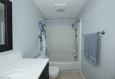 1033 Sunhaven Drive Medina OH 44256