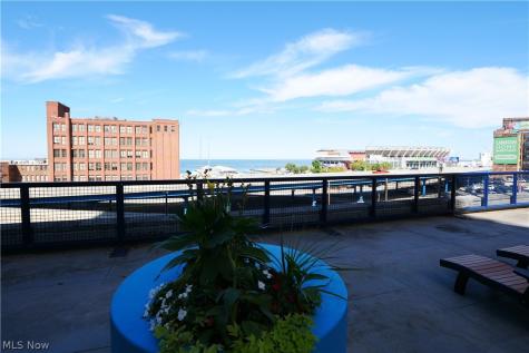 701 W Lakeside Avenue Cleveland OH 44113