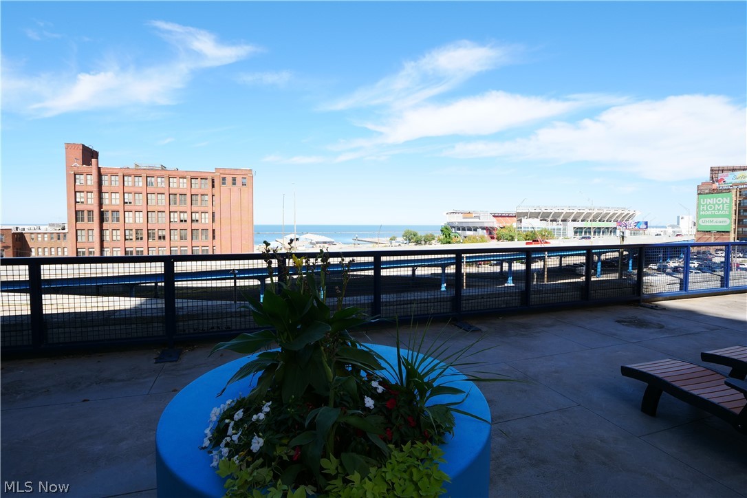 701 W Lakeside Avenue Cleveland OH 44113