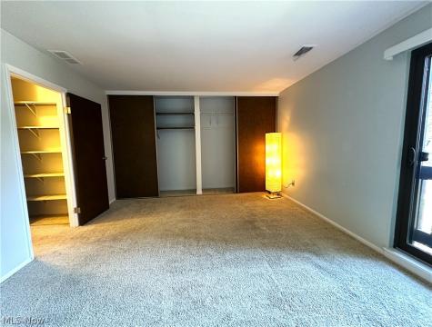 1105 Canyon View Road Sagamore Hills OH 44067