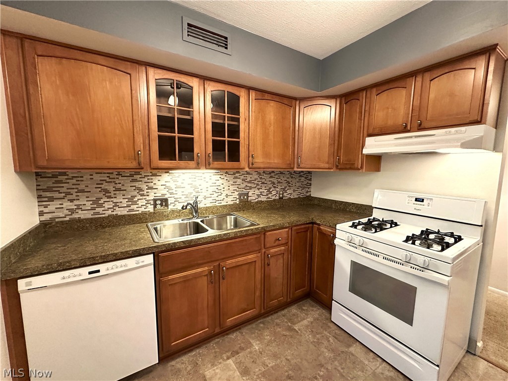 1105 Canyon View Road Sagamore Hills OH 44067
