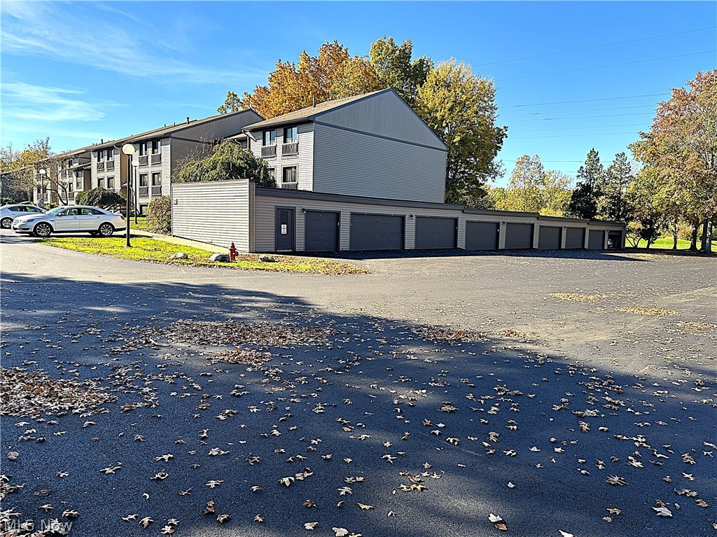 1105 Canyon View Road Sagamore Hills OH 44067