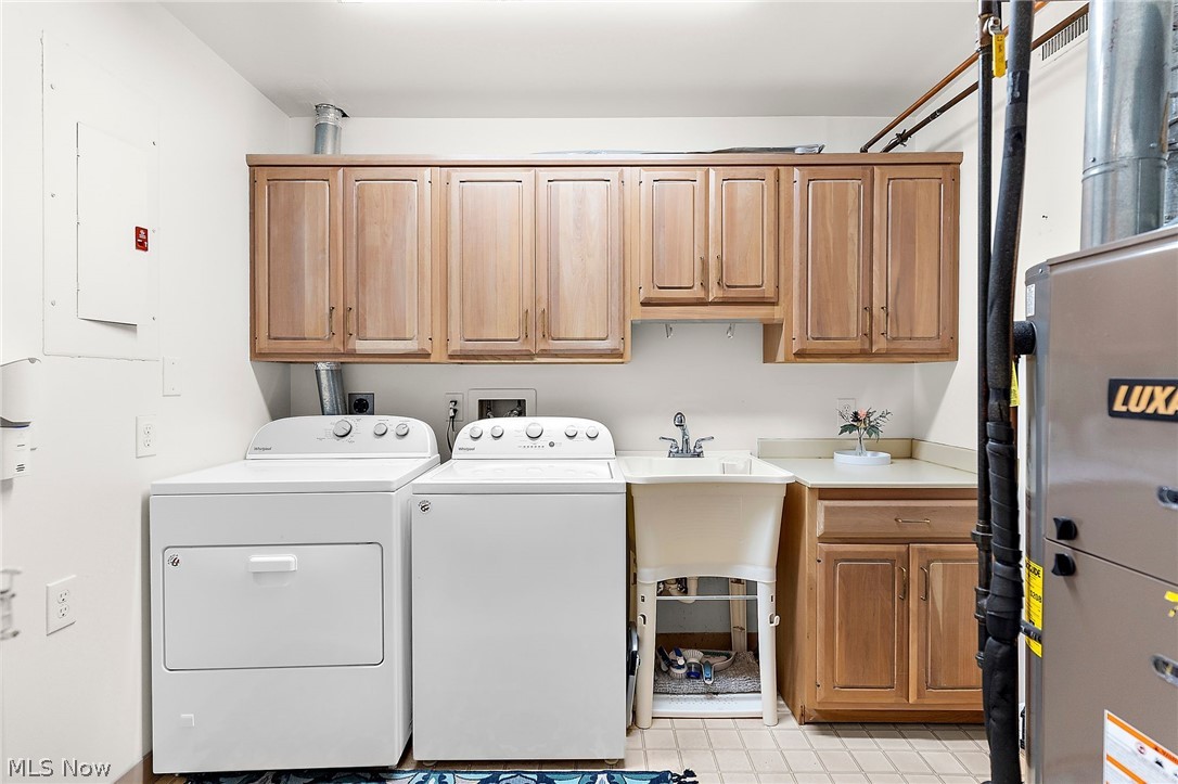 1338 Fox Run Drive Youngstown OH 44512