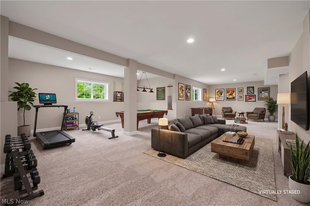 609 Burgess Circle Aurora OH 44202