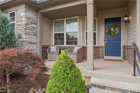609 Burgess Circle Aurora OH 44202