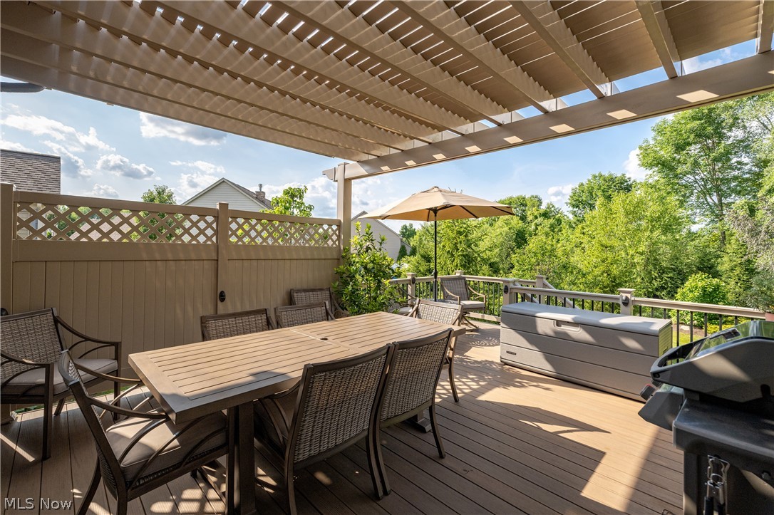 609 Burgess Circle Aurora OH 44202