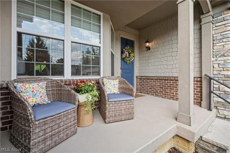 609 Burgess Circle Aurora OH 44202