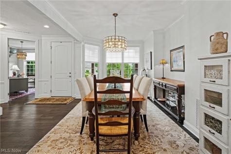 609 Burgess Circle Aurora OH 44202