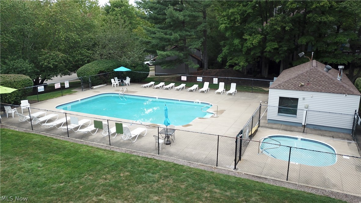 520 Meredith Lane Cuyahoga Falls OH 44223