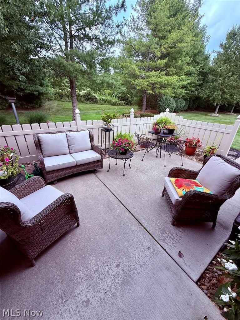 695 E Western Reserve Road Poland OH 44514