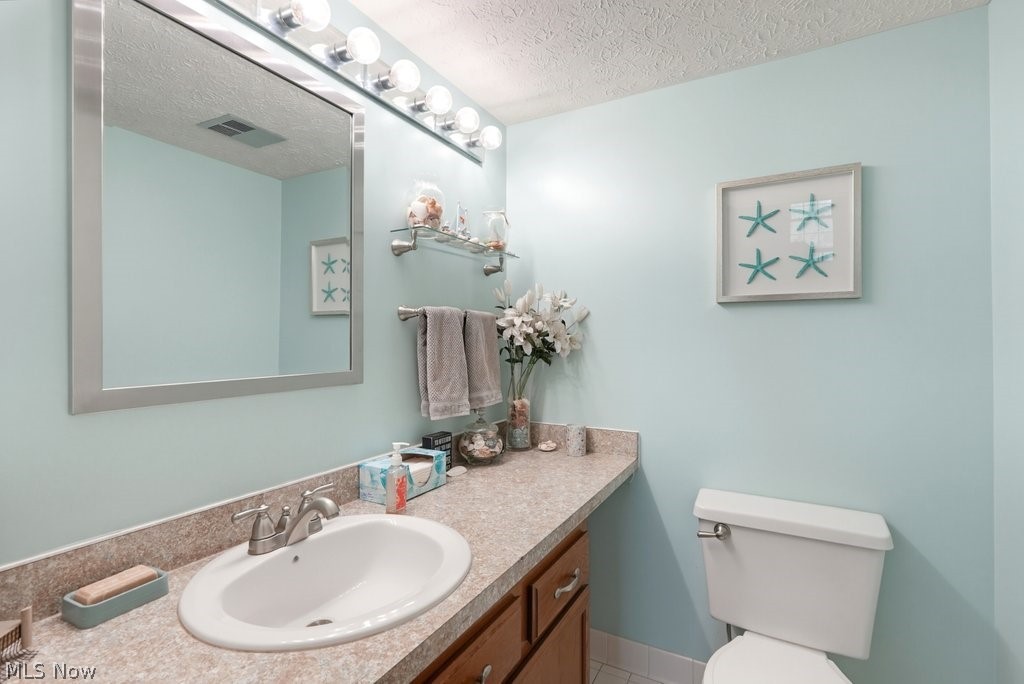6628 Hidden Lake Trail Brecksville OH 44141
