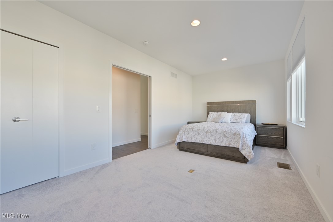 18875 Riversouth Terrace Fairview Park OH 44126